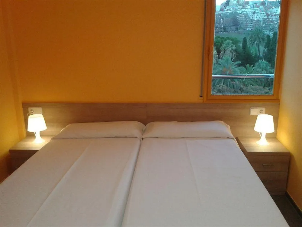 Residencia Salesiana Marti-Codolar Guest House Barcelona