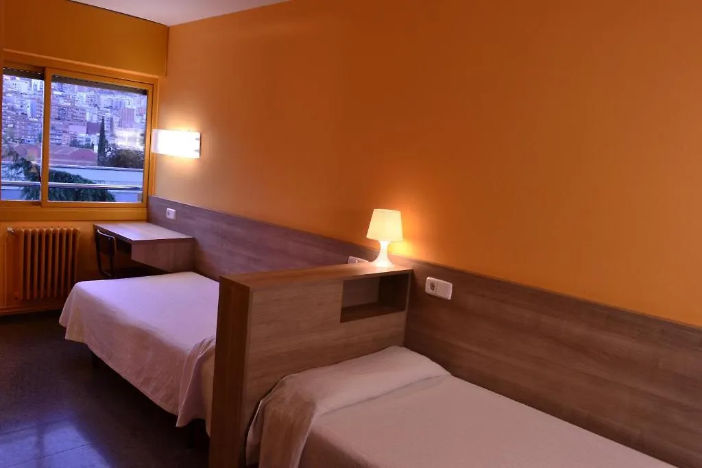 Residencia Salesiana Marti-Codolar Guest House Barcelona