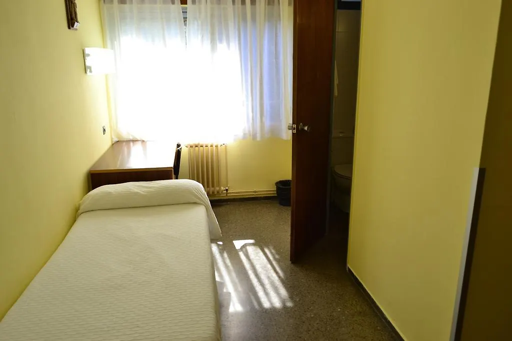 Gasthaus Residencia Salesiana Marti-Codolar Barcelona