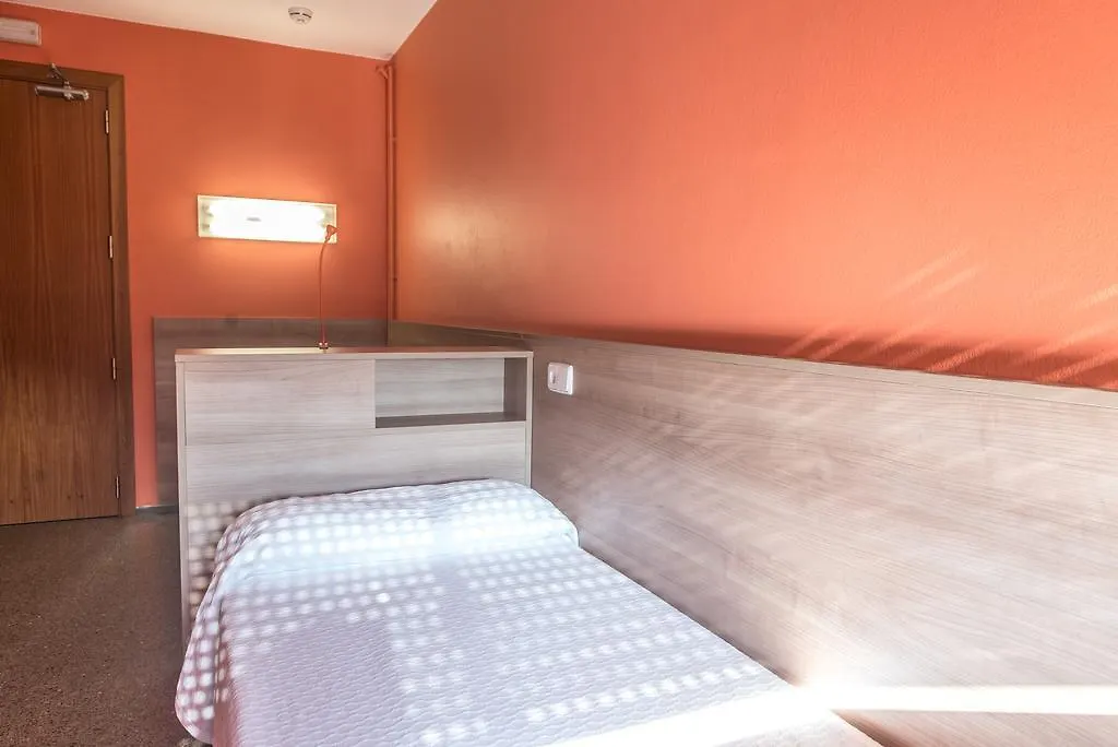 Residencia Salesiana Marti-Codolar Guest House Barcelona 2*,  Spain